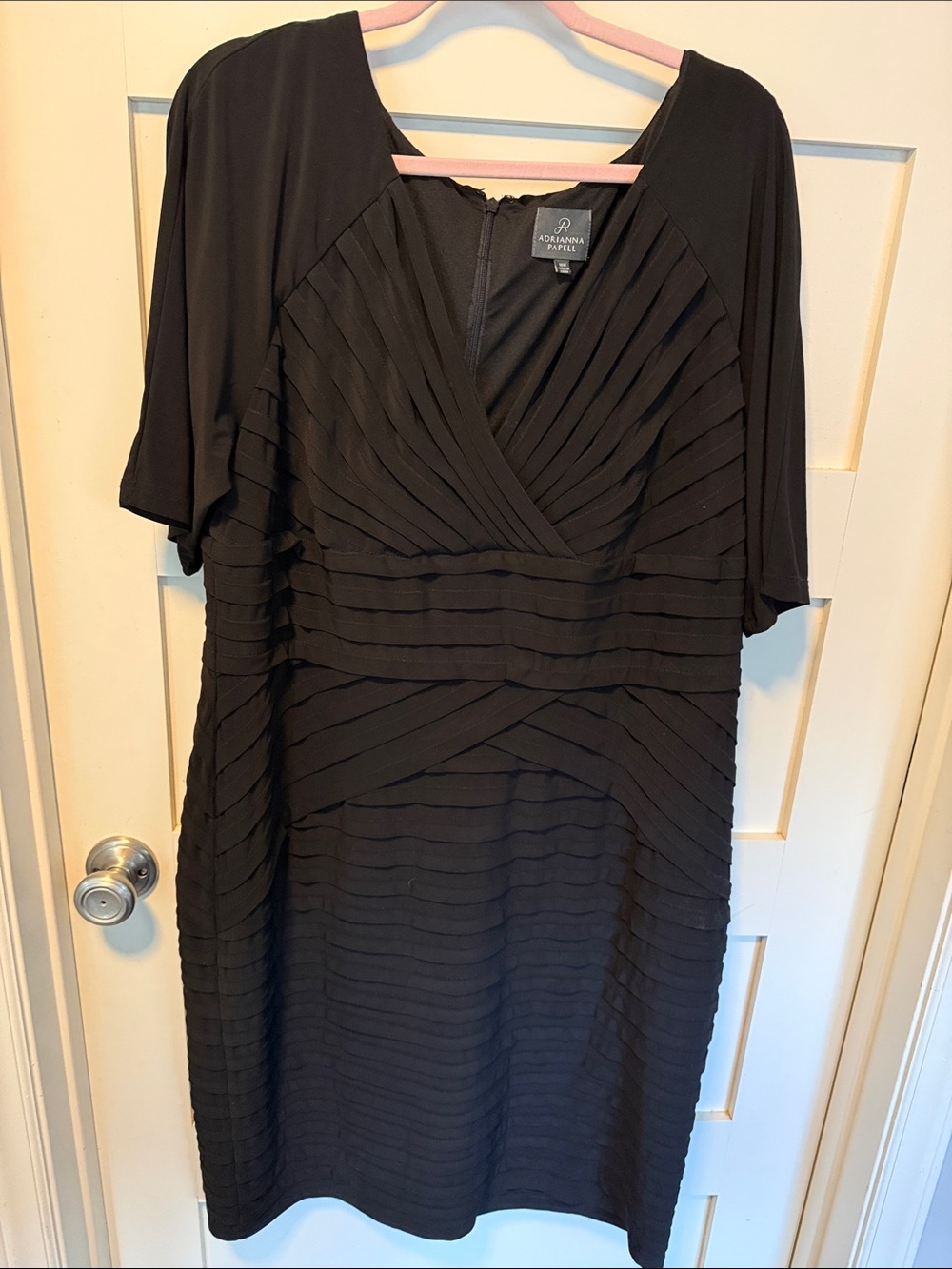 Adrianna Papell Black Pleated Midi Dress with V-Neck